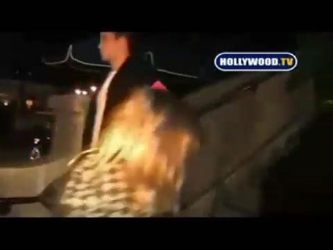 Avril Lavigne - Paparazzi (Various Footage Part 1) 3846 - 27 - years - of - Avril - oo8