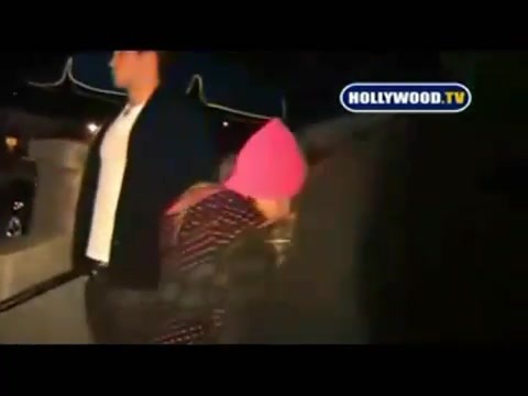 Avril Lavigne - Paparazzi (Various Footage Part 1) 3849 - 27 - years - of - Avril - oo8