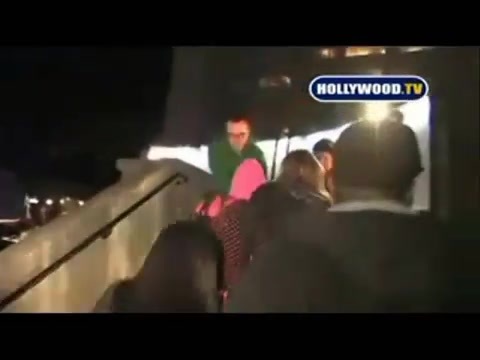 Avril Lavigne - Paparazzi (Various Footage Part 1) 3866 - 27 - years - of - Avril - oo8
