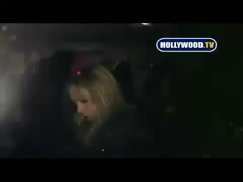 Avril Lavigne - Paparazzi (Various Footage Part 1) 4335 - 27 - years - of - Avril - oo9