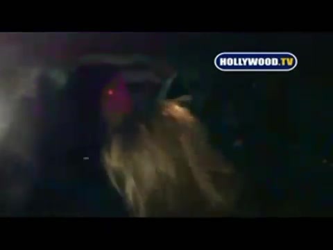 Avril Lavigne - Paparazzi (Various Footage Part 1) 4345 - 27 - years - of - Avril - oo9