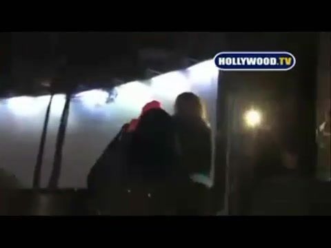 Avril Lavigne - Paparazzi (Various Footage Part 1) 3891