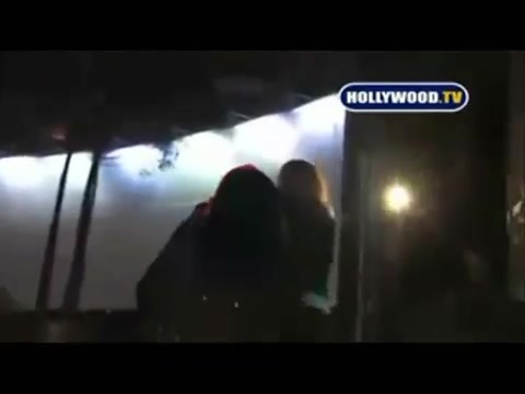 Avril Lavigne - Paparazzi (Various Footage Part 1) 3892