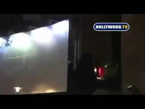 Avril Lavigne - Paparazzi (Various Footage Part 1) 3914