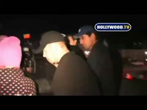 Avril Lavigne - Paparazzi (Various Footage Part 1) 3922 - 27 - years - of - Avril - oo8