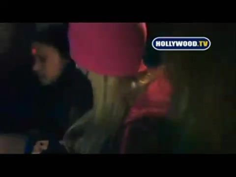 Avril Lavigne - Paparazzi (Various Footage Part 1) 4398 - 27 - years - of - Avril - oo9