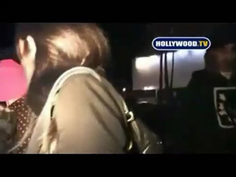 Avril Lavigne - Paparazzi (Various Footage Part 1) 3945