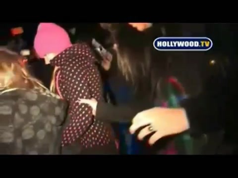 Avril Lavigne - Paparazzi (Various Footage Part 1) 3955