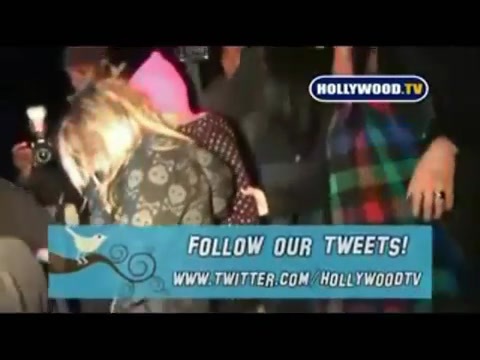Avril Lavigne - Paparazzi (Various Footage Part 1) 3975