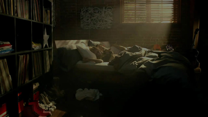 Avril Lavigne - What The Hell_youtube_original 0014