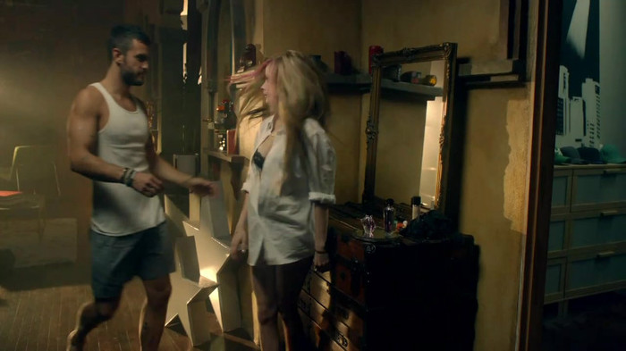 Avril Lavigne - What The Hell_youtube_original 0552 - Avril - Lavigne - What - The - Hell - oo2