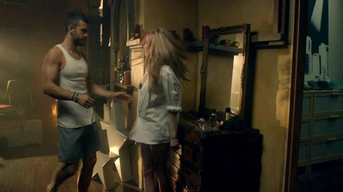 Avril Lavigne - What The Hell_youtube_original 0553 - Avril - Lavigne - What - The - Hell - oo2