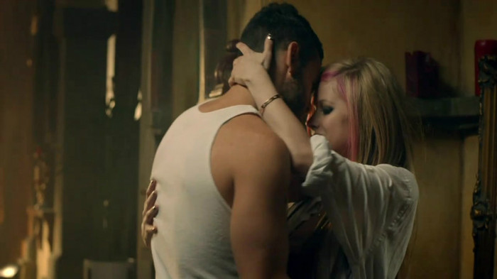 Avril Lavigne - What The Hell_youtube_original 0569 - Avril - Lavigne - What - The - Hell - oo2