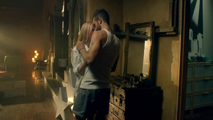 Avril Lavigne - What The Hell_youtube_original 0578 - Avril - Lavigne - What - The - Hell - oo2