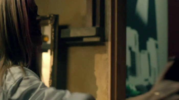 Avril Lavigne - What The Hell_youtube_original 0601