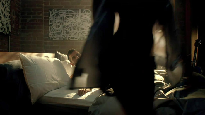 Avril Lavigne - What The Hell_youtube_original 0453