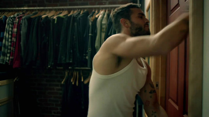 Avril Lavigne - What The Hell_youtube_original 0663