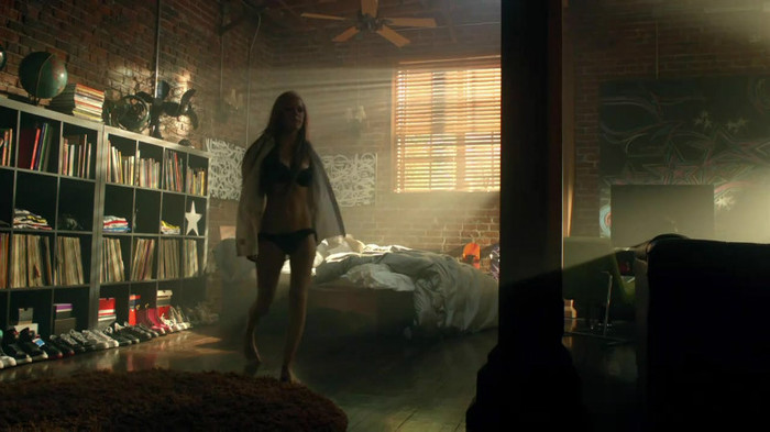 Avril Lavigne - What The Hell_youtube_original 0460