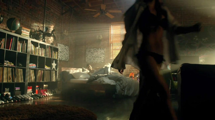 Avril Lavigne - What The Hell_youtube_original 0478