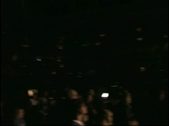 Bonez Tour Documentary [HD] Part2 - Avril Lavigne 0044