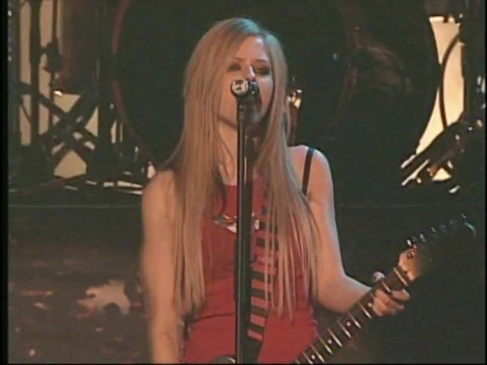 Bonez Tour Documentary [HD] Part2 - Avril Lavigne 1009 - Avril - Lavigne - 2008 - Bonez - Tour - Documentary - oo3