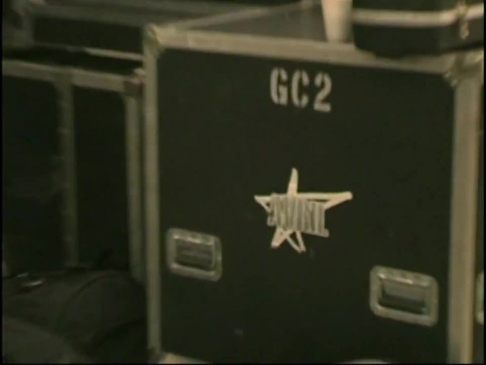 Bonez Tour Documentary [HD] Part2 - Avril Lavigne 0524