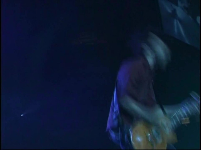 Bonez Tour Documentary [HD] Part2 - Avril Lavigne 1022