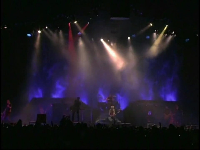 Bonez Tour Documentary [HD] Part2 - Avril Lavigne 1523