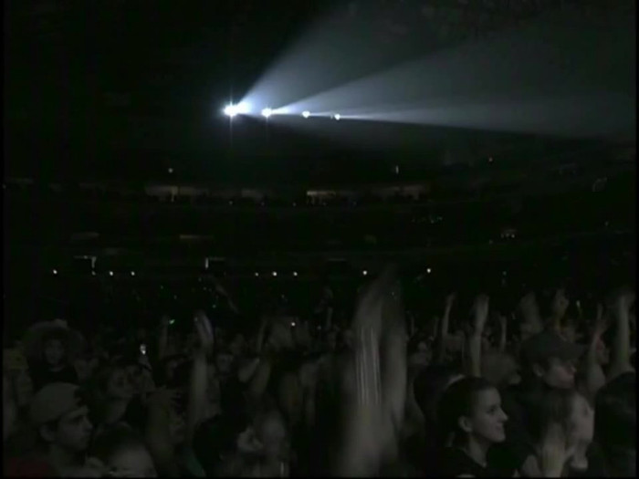 Bonez Tour Documentary [HD] Part2 - Avril Lavigne 1526