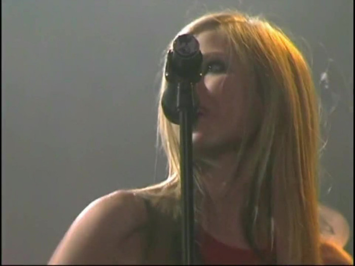 Bonez Tour Documentary [HD] Part2 - Avril Lavigne 2016