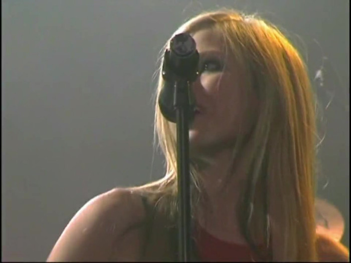 Bonez Tour Documentary [HD] Part2 - Avril Lavigne 2017