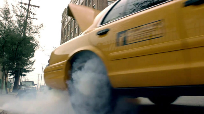 Avril Lavigne - What The Hell_youtube_original 0728