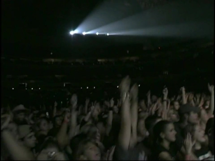 Bonez Tour Documentary [HD] Part2 - Avril Lavigne 1542