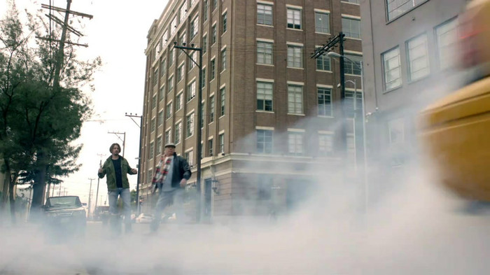 Avril Lavigne - What The Hell_youtube_original 0738