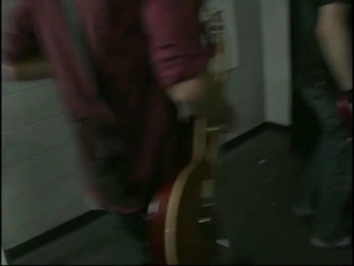 Bonez Tour Documentary [HD] Part2 - Avril Lavigne 0096