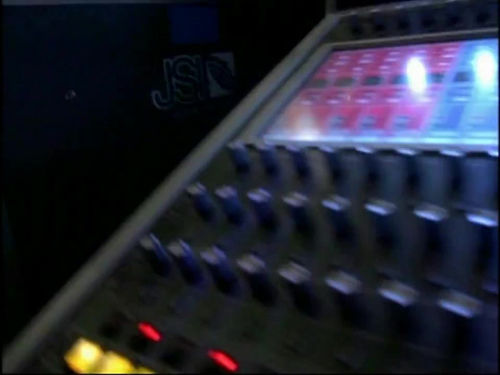 Bonez Tour Documentary [HD] Part2 - Avril Lavigne 0579