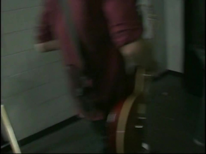 Bonez Tour Documentary [HD] Part2 - Avril Lavigne 0099 - Avril - Lavigne - 2008 - Bonez - Tour - Documentary - oo1
