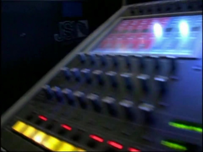 Bonez Tour Documentary [HD] Part2 - Avril Lavigne 0580