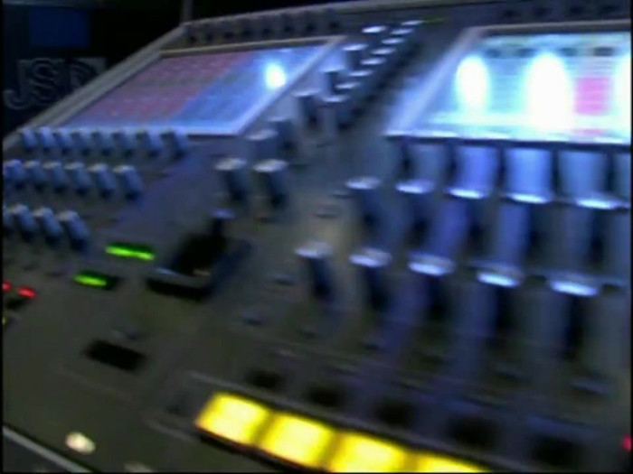 Bonez Tour Documentary [HD] Part2 - Avril Lavigne 0583