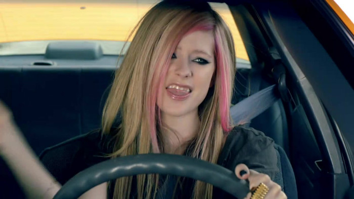 Avril Lavigne - What The Hell_youtube_original 1005 - Avril - Lavigne - What - The - Hell - oo3