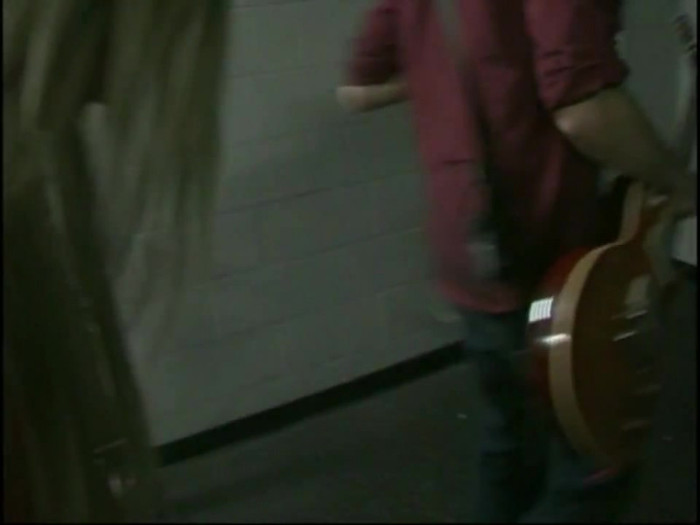 Bonez Tour Documentary [HD] Part2 - Avril Lavigne 0107