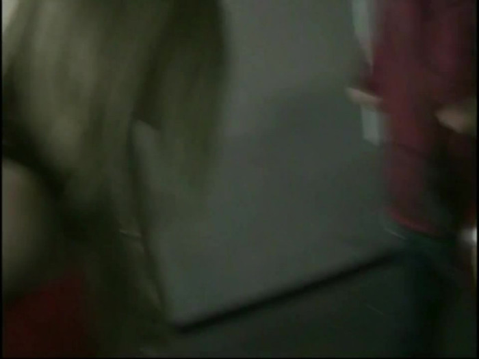 Bonez Tour Documentary [HD] Part2 - Avril Lavigne 0113