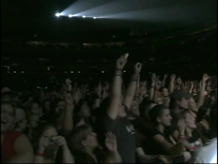 Bonez Tour Documentary [HD] Part2 - Avril Lavigne 1568