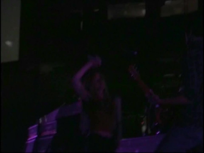 Bonez Tour Documentary [HD] Part2 - Avril Lavigne 1082