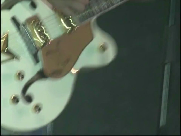 Bonez Tour Documentary [HD] Part2 - Avril Lavigne 2086