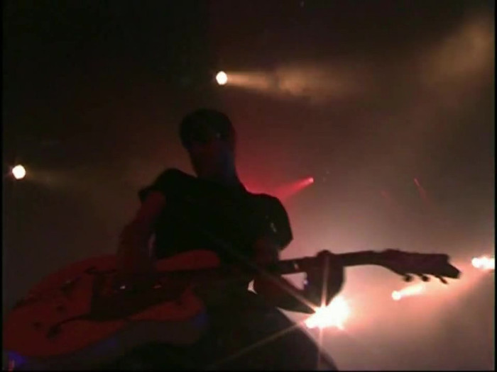 Bonez Tour Documentary [HD] Part2 - Avril Lavigne 1582