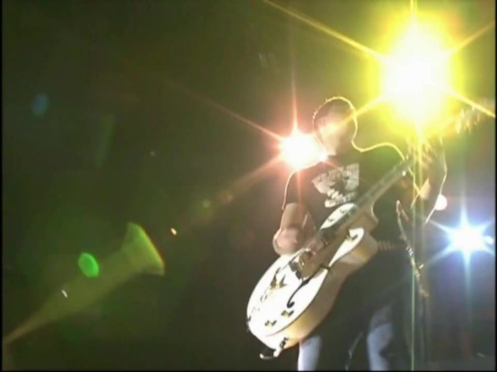 Bonez Tour Documentary [HD] Part2 - Avril Lavigne 2095