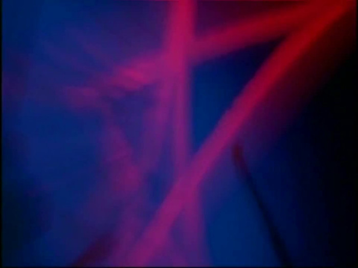 Bonez Tour Documentary [HD] Part2 - Avril Lavigne 0621 - Avril - Lavigne - 2008 - Bonez - Tour - Documentary - oo2