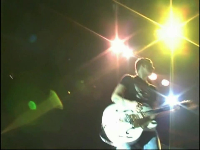 Bonez Tour Documentary [HD] Part2 - Avril Lavigne 2105