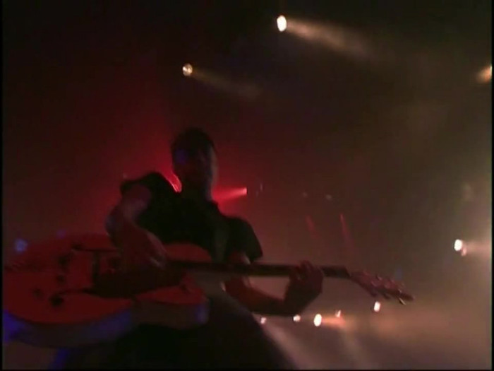 Bonez Tour Documentary [HD] Part2 - Avril Lavigne 1596 - Avril - Lavigne - 2008 - Bonez - Tour - Documentary - oo4